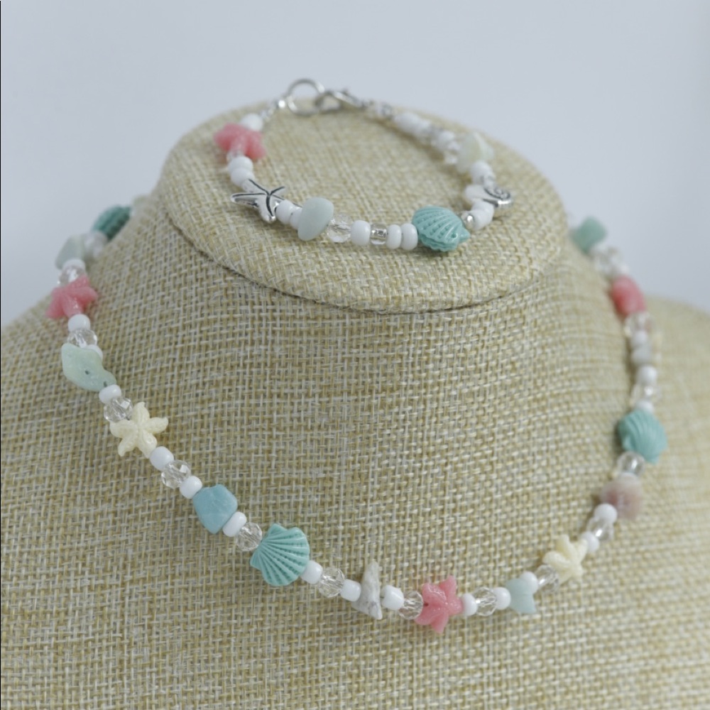 Coral Necklace and Bracelet Set
